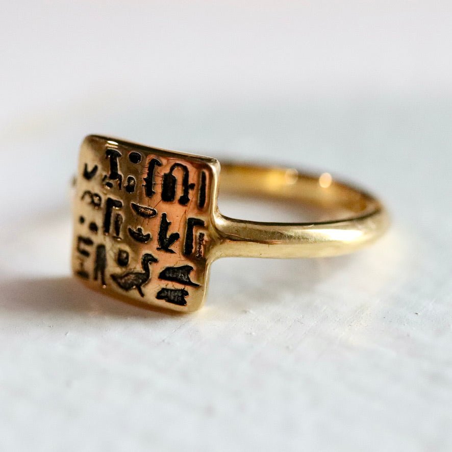 Ring of Royal Scribe Routy - Gold-Plated